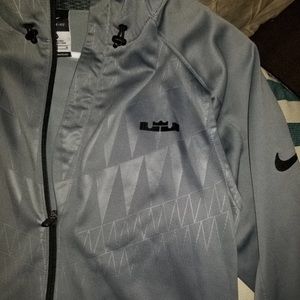 LEBRON JAMES ZIP UP HOODIE